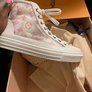 Louis Vuitton Women's High-Top Sneakers in Pink and White